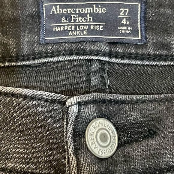 Abercrombie & Fitch Low Rise Black Jeans Sz. 27 - Picture 6 of 9